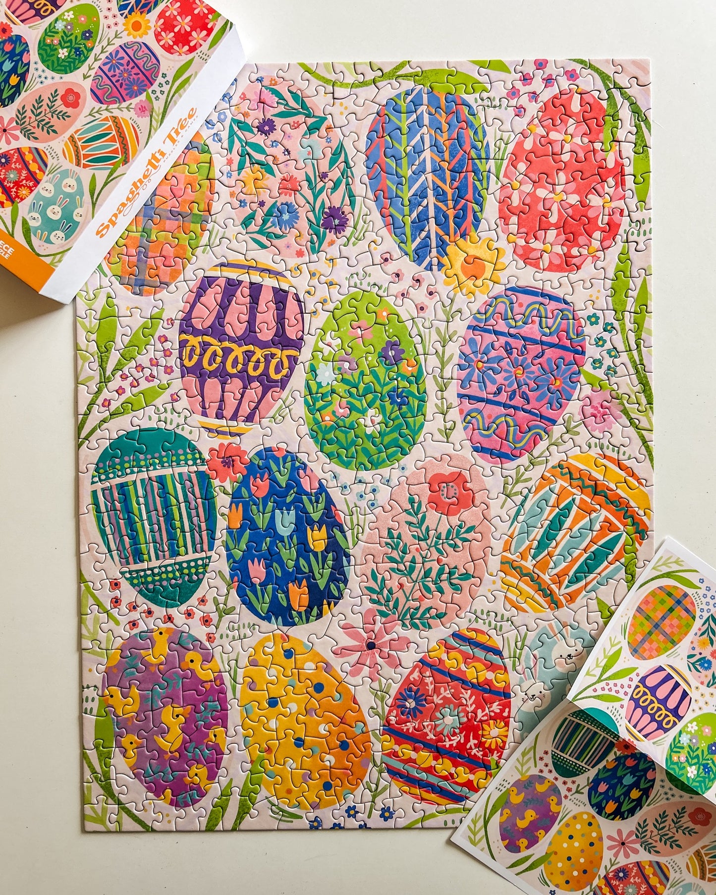 Feeling Eggstra 500 Piece Easter Egg Puzzle