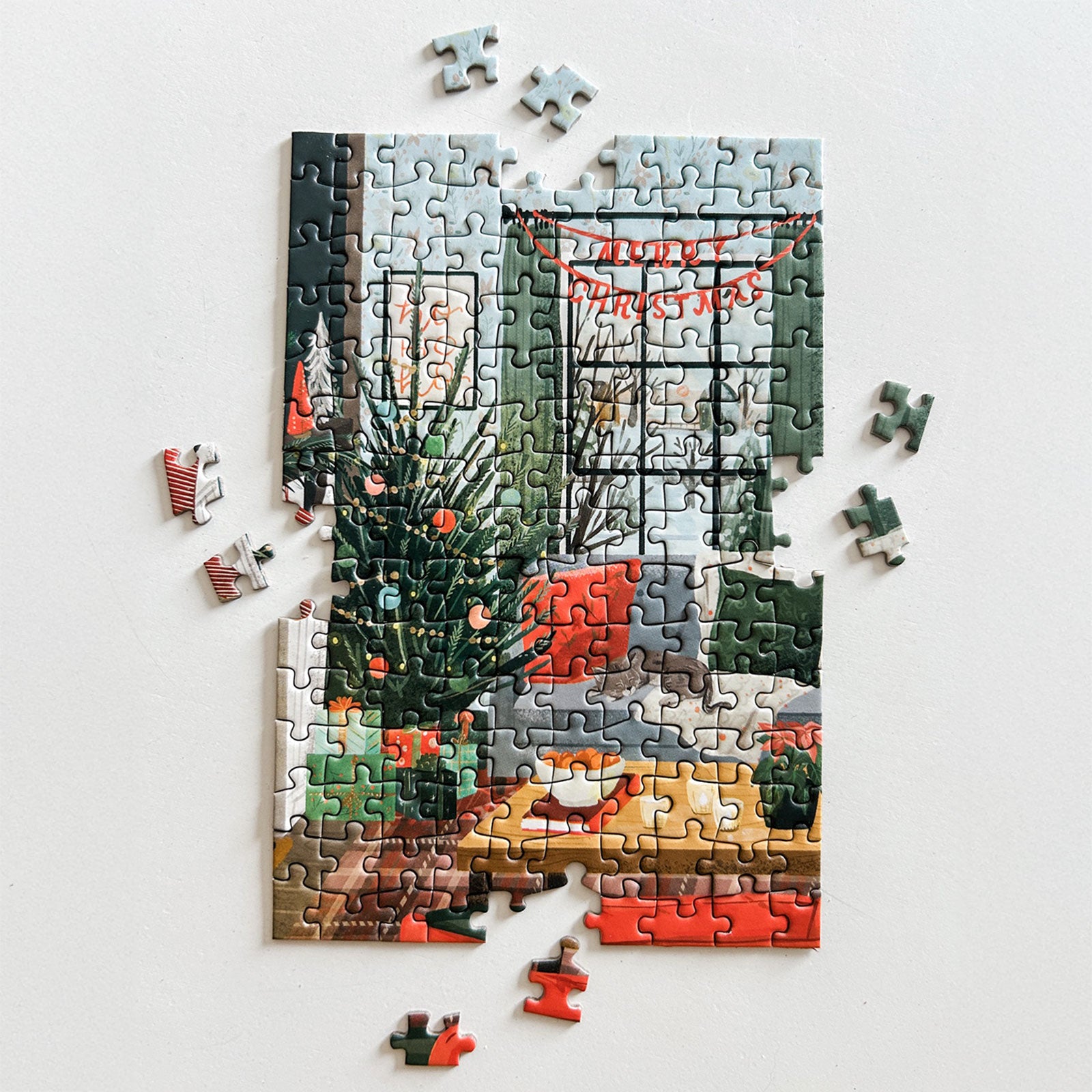 Cozy Christmas 150 Pc Mini Puzzle – Spaghetti Tree Puzzles and Games