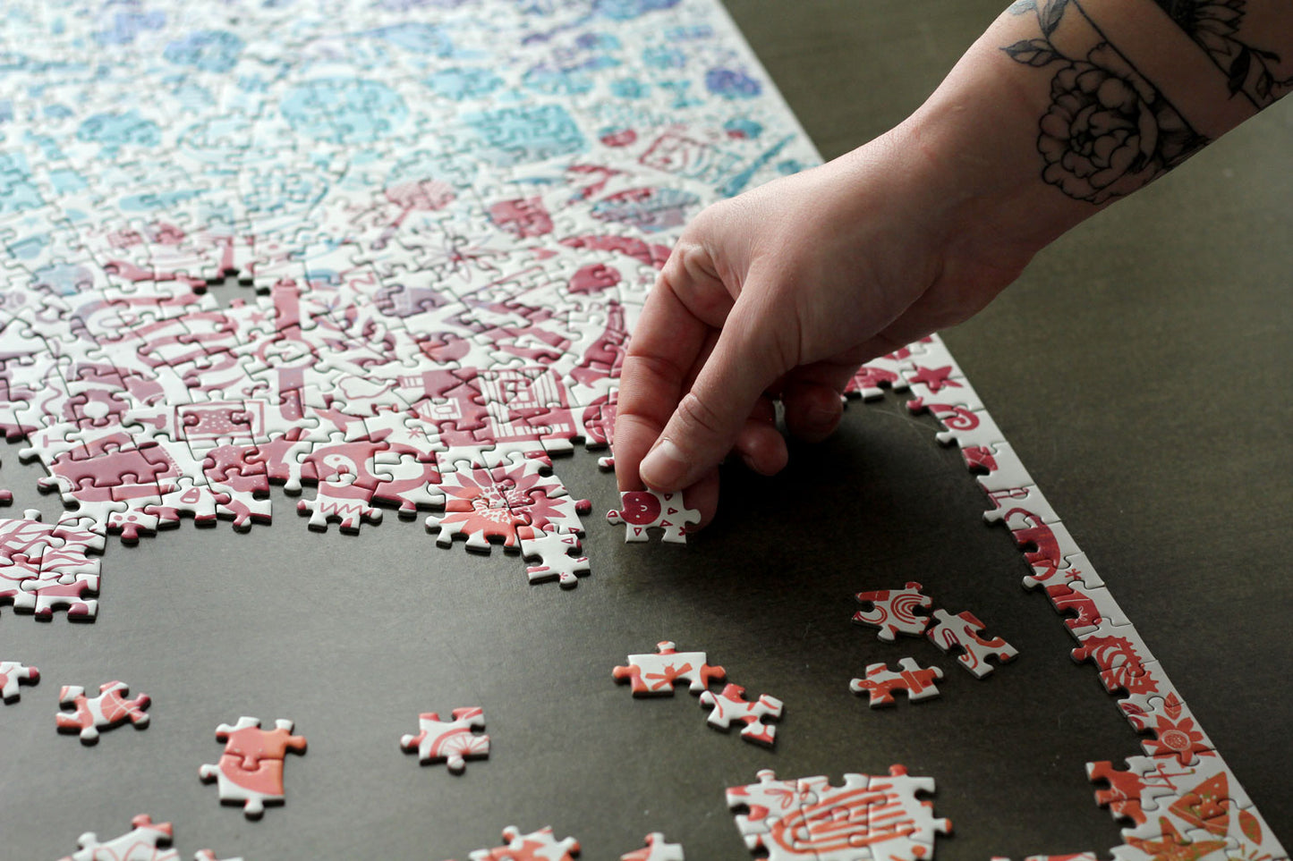 Stuff and Things in Color 1000 Pc Puzzle