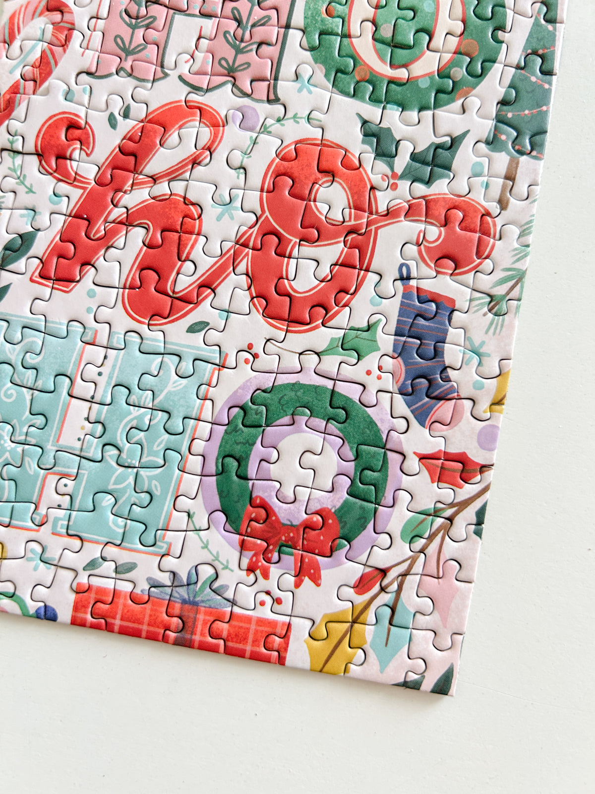 Ho Ho Holiday 150 Pc Mini Puzzle