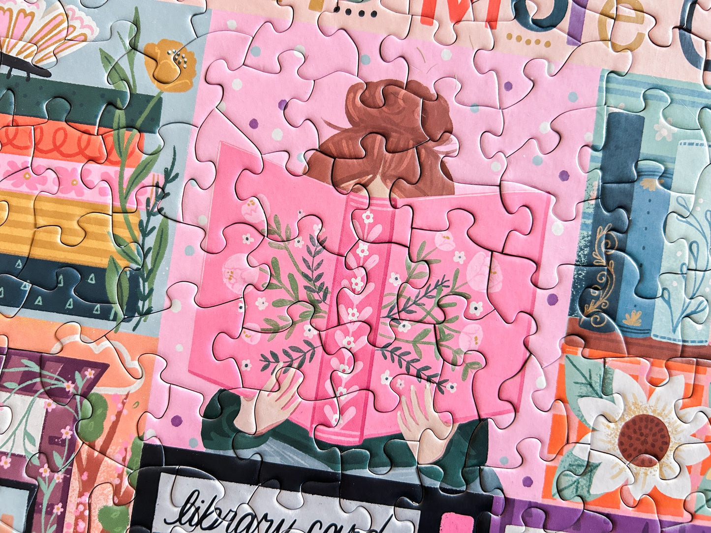 One More Chapter 500 Pc Puzzle *DAMAGED BOX*