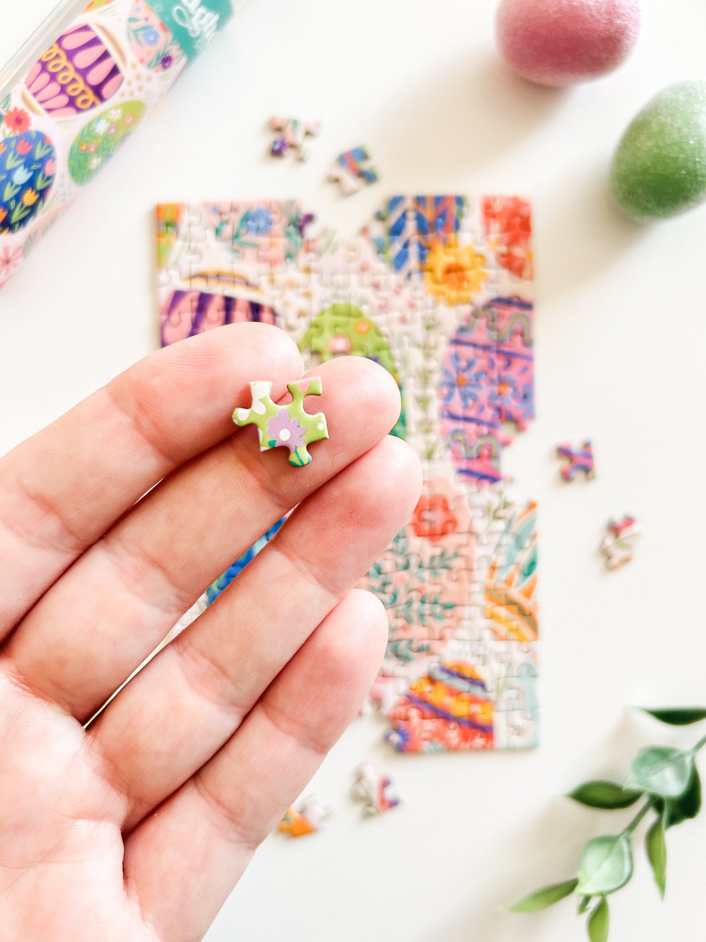 Feeling Eggstra 150 Pc Mini Puzzle