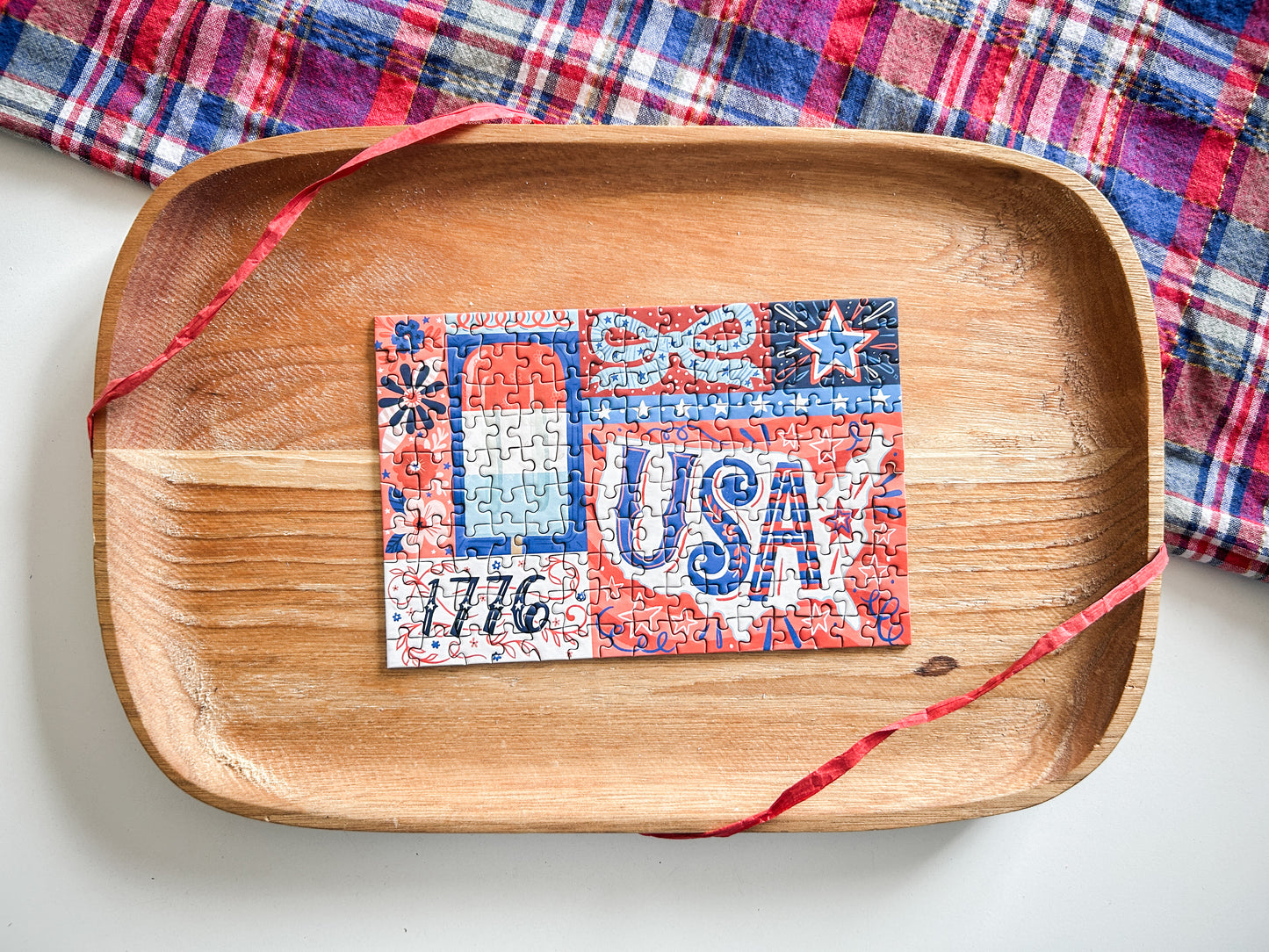 Red White and Blue 150 Pc Mini Puzzle
