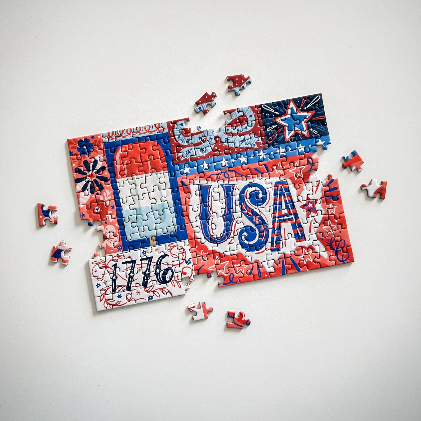 Red White and Blue 150 Pc Mini Puzzle