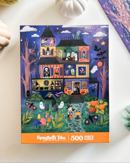 Spooky Manor 500 Piece Halloween Puzzle