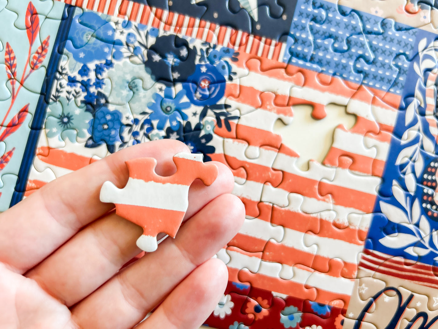 Red, White & Blue 500 Pc Puzzle *DAMAGED BOX*