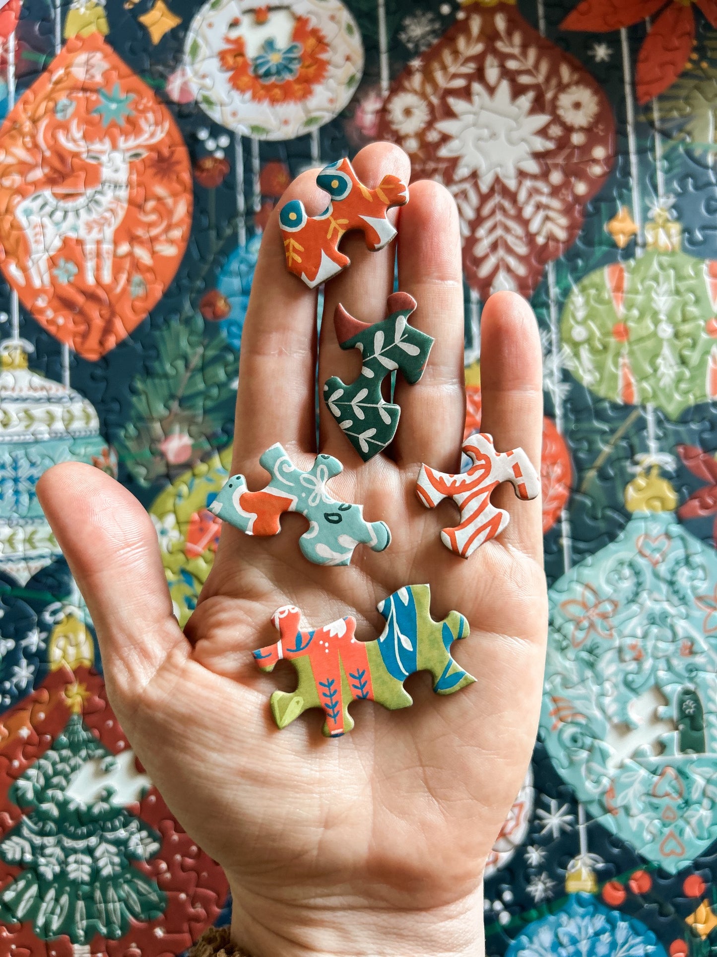 Yuletide Gleam 500 Pc Puzzle