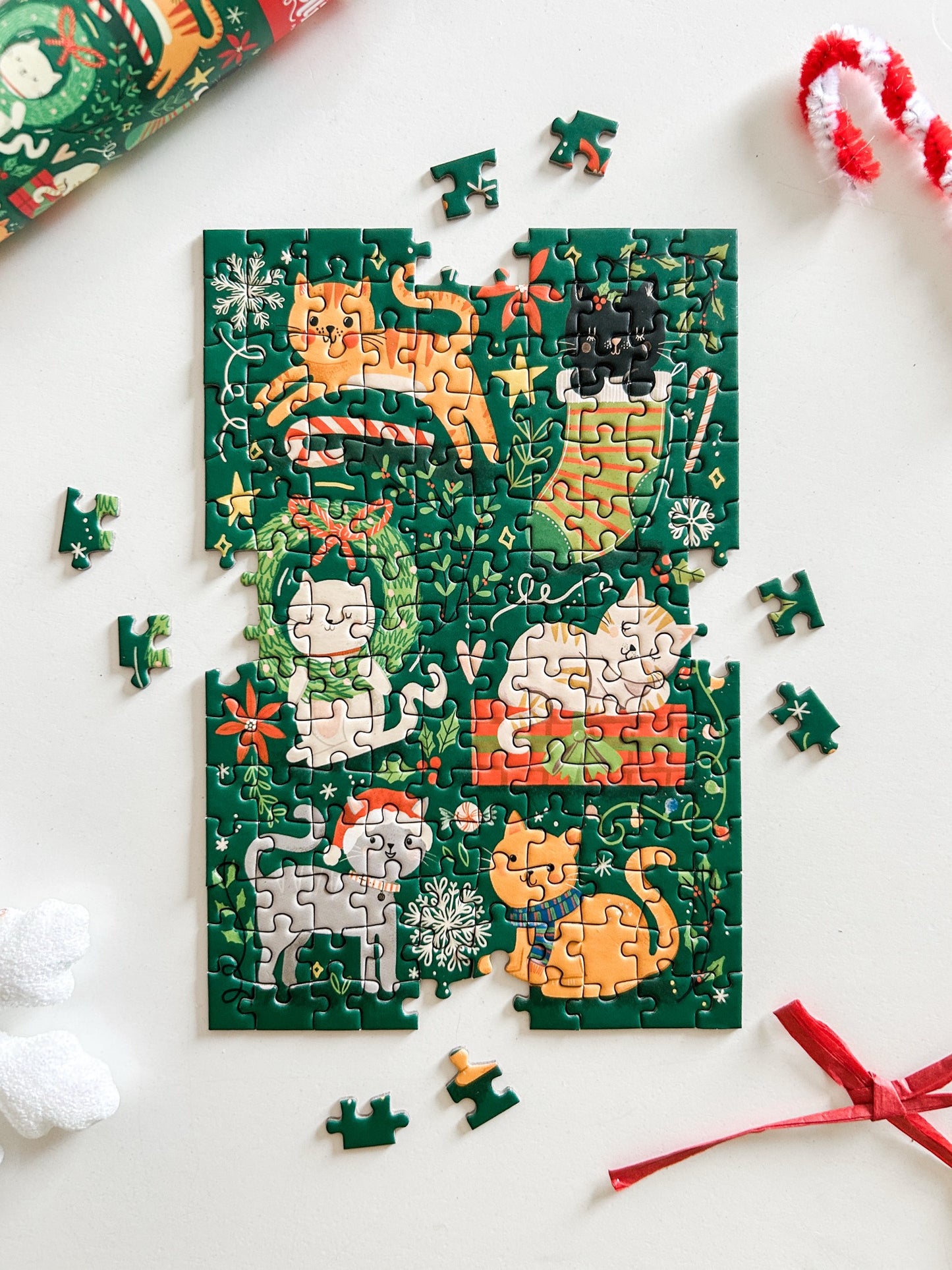Meowy Christmas 150 Pc Mini Puzzle