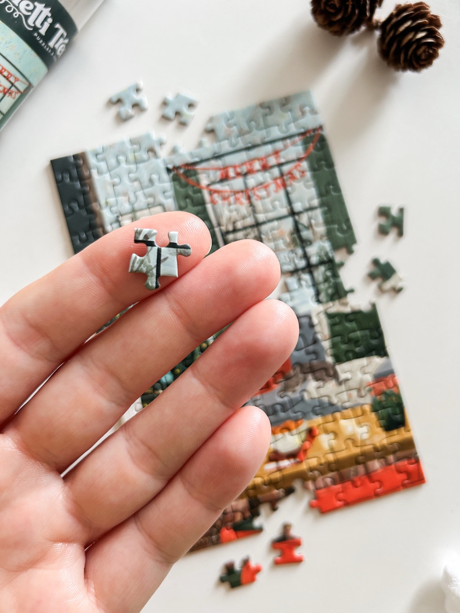 Cozy Christmas 150 Pc Mini Puzzle – Spaghetti Tree Puzzles and Games