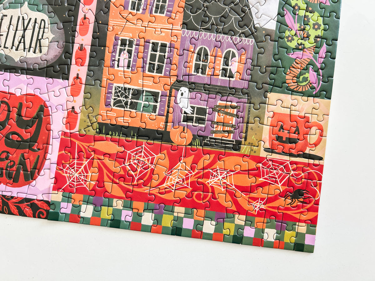 Happy Halloween 1000 Pc Puzzle *DAMAGED BOX*