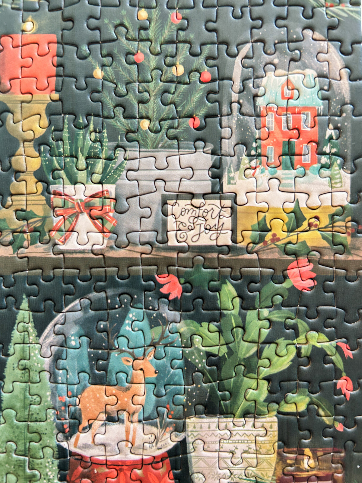 Deck the Shelves 150 Pc Mini Puzzle