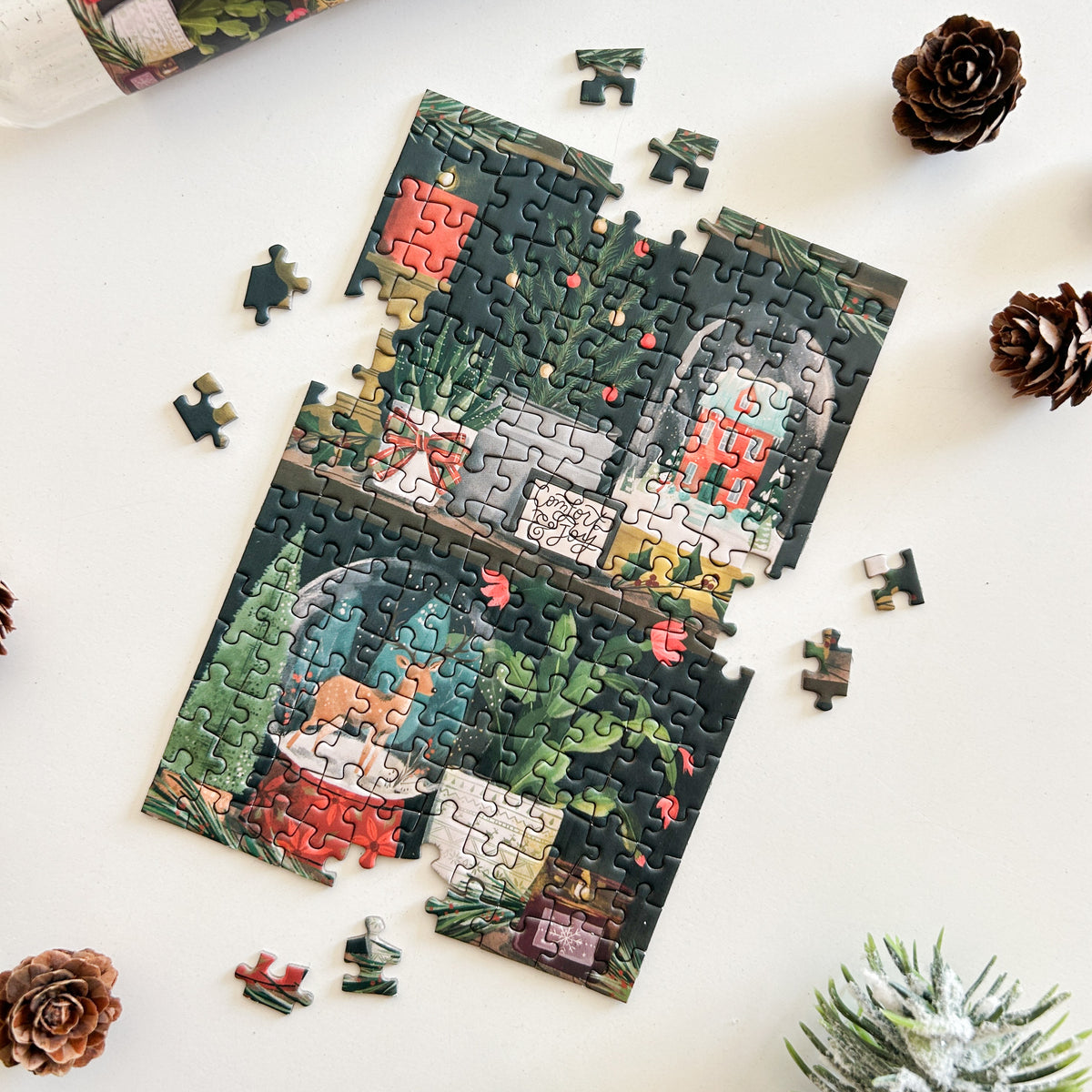 Deck the Shelves 150 Pc Mini Puzzle