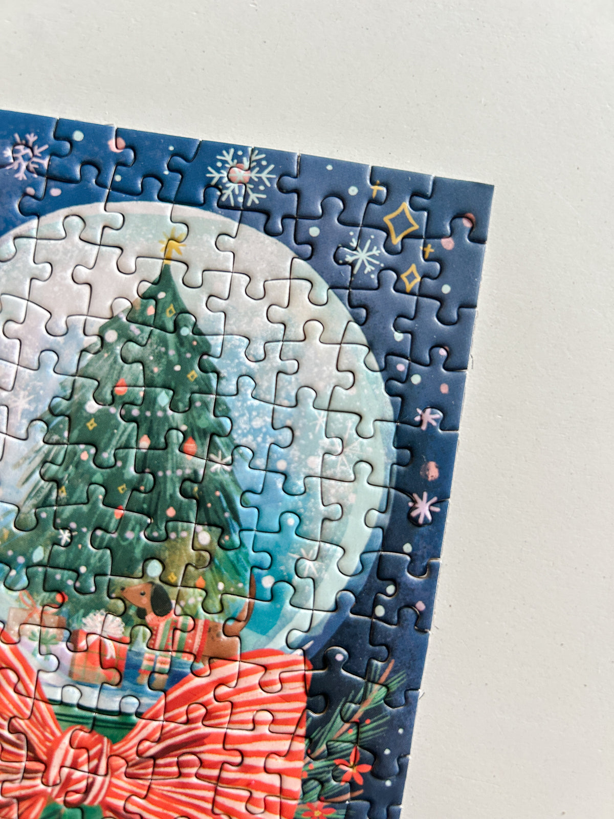 Tied Up with a Bow 150 Pc Mini Puzzle